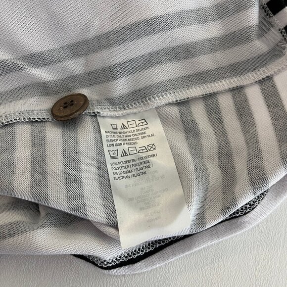 Susan Graver Weekens Womens Tunic Top Size 5X Black White Striped Button Up - Picture 7 of 9